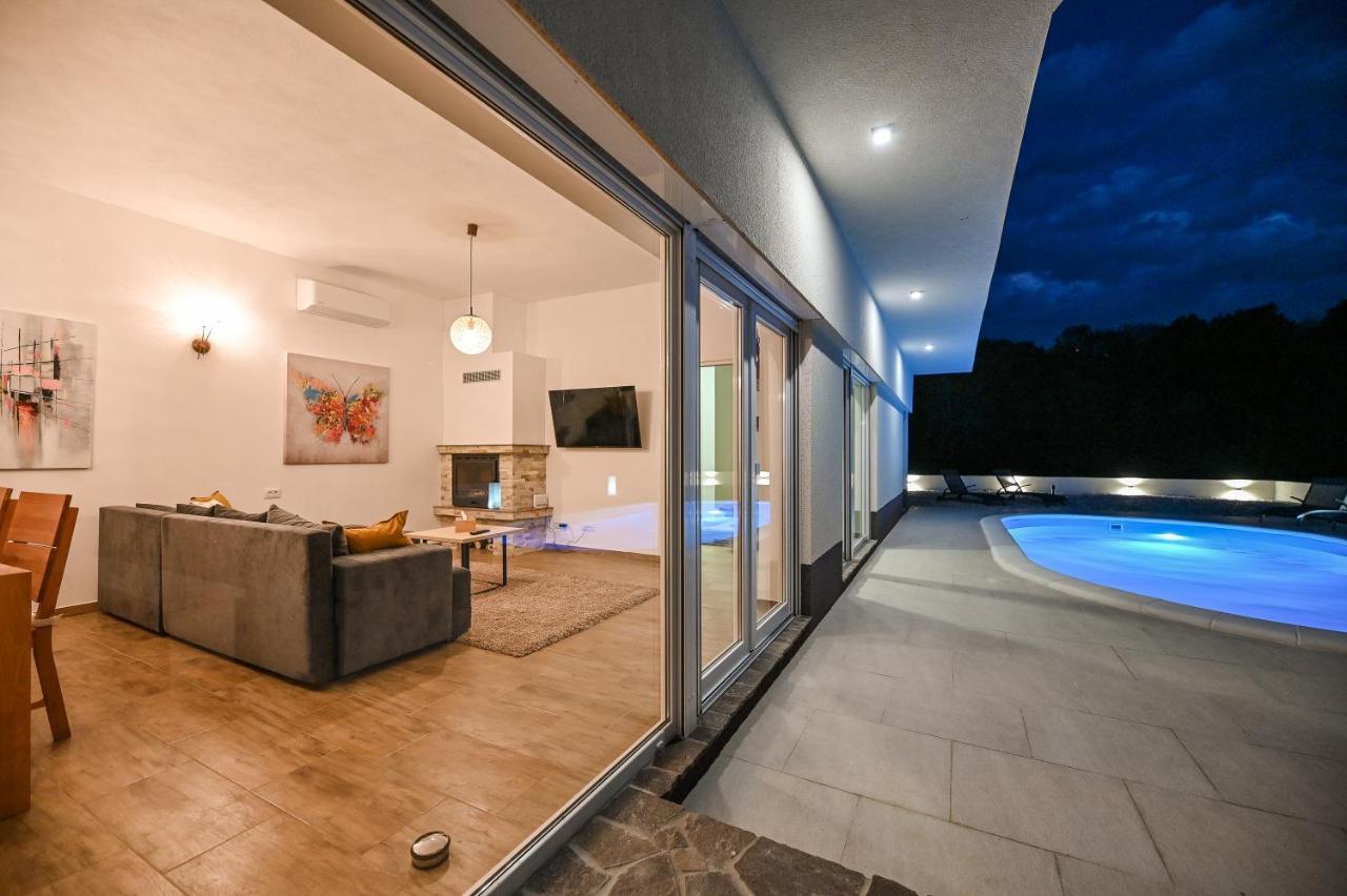 Villa Burra Hreljin Exterior photo